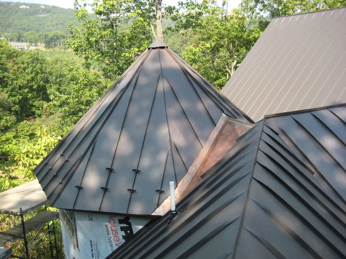 Professional Roof Tarp Installation by Craftsman Roofing in Frenchman's Reserve